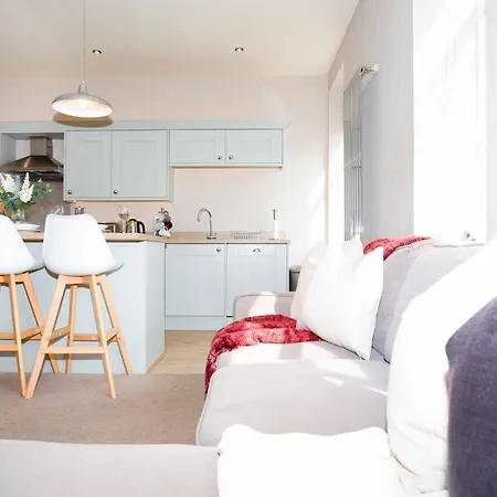 The Stylish Gem Of - Sleeps 6 *